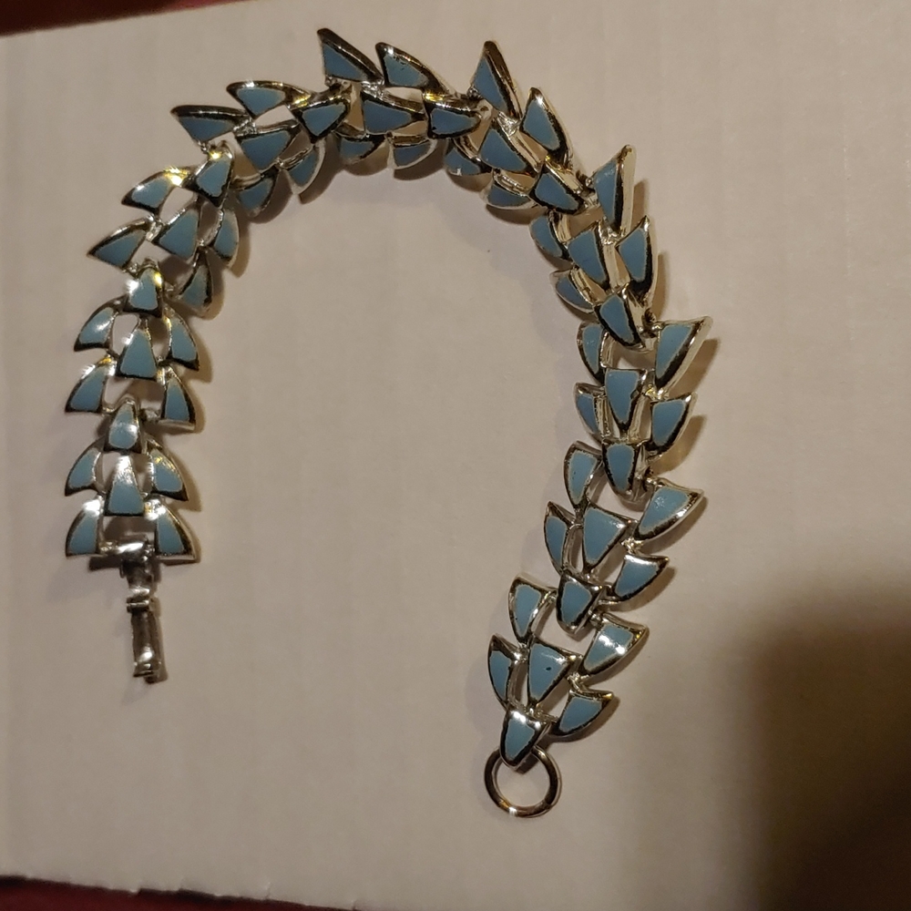Blue bracelet - Picture 2 of 3